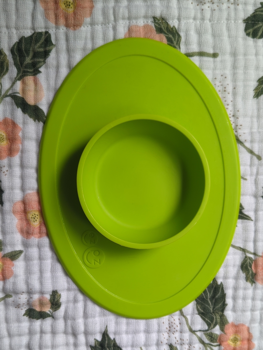 Ez Pz Silicone Suction Placemat with Bowl - Lime Green